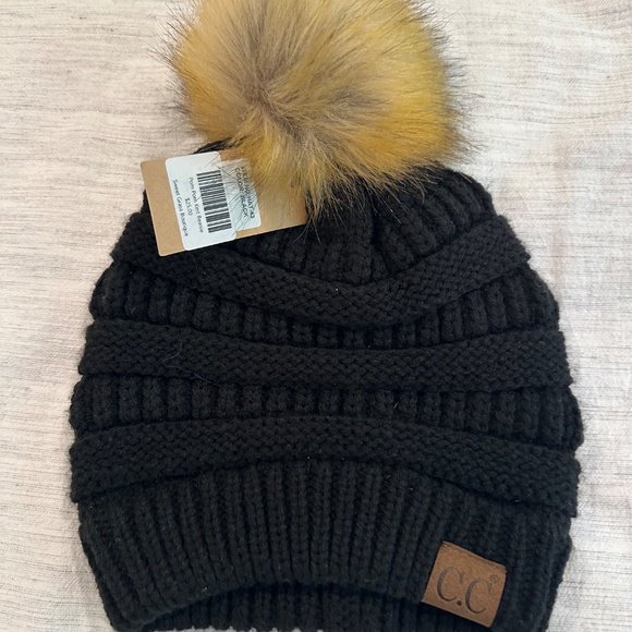 Cc exclusives - Picture 5 of 5